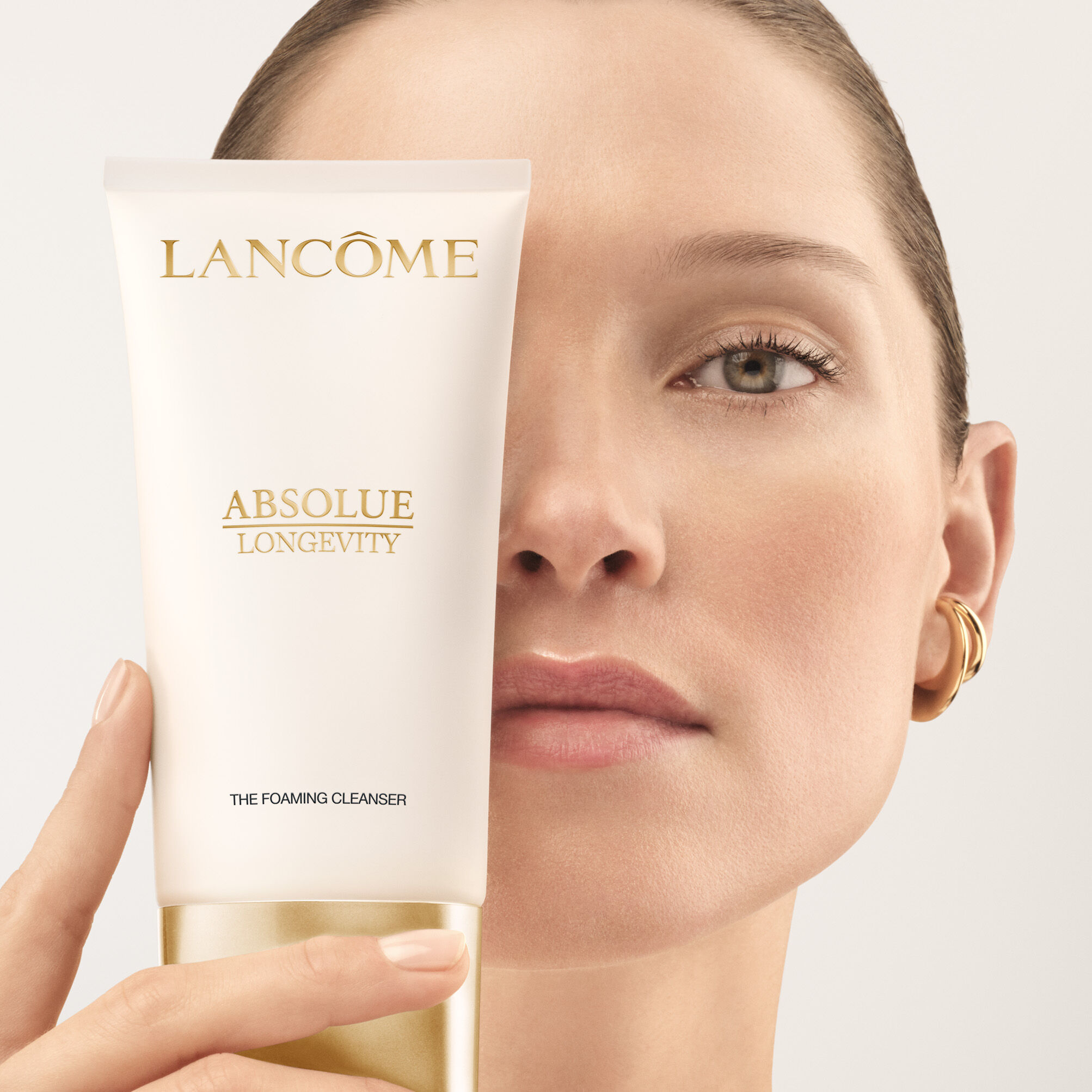 SỮA RỬA MẶT SẠCH SAU VA DƯỠNG DA TƯƠI TRẺ ABSOLUE LONGEVITY