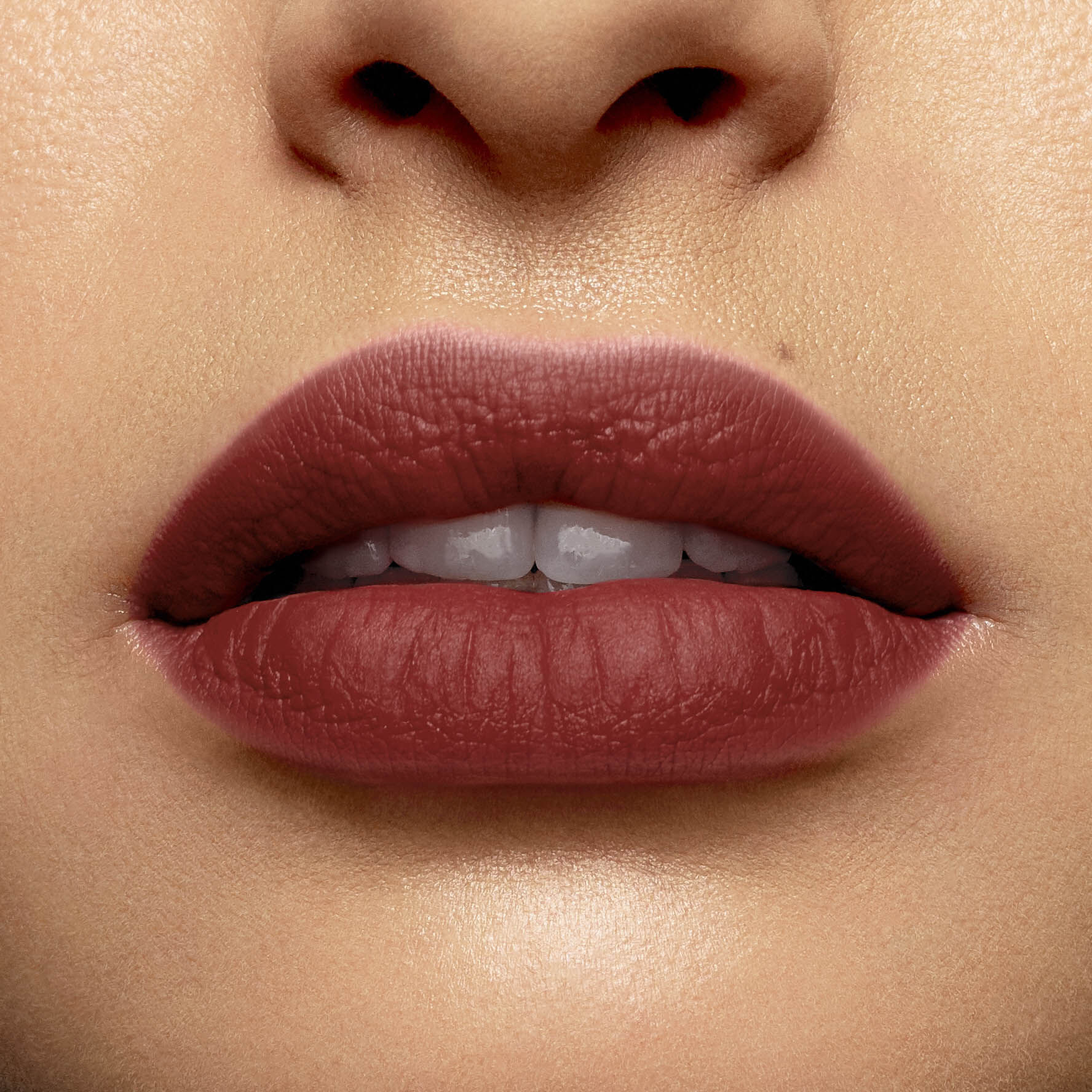 SON MOI MỊN LI L'ABSOLU ROUGE INTIMATTE