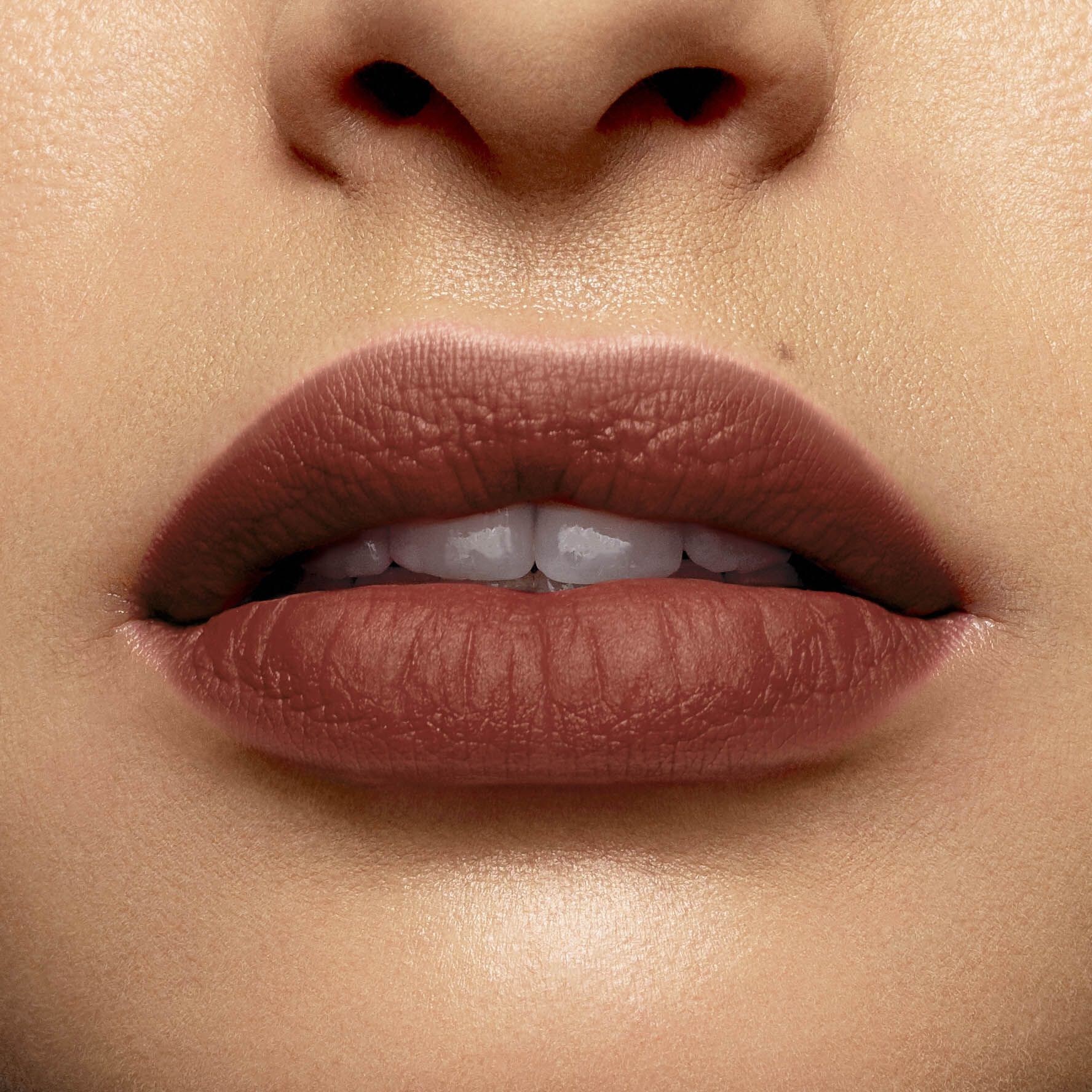 SON MOI MỊN LI L'ABSOLU ROUGE INTIMATTE